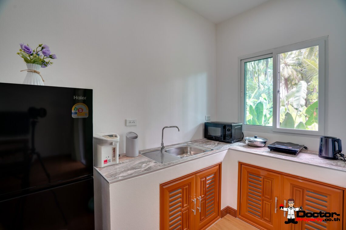 7 Bedroom Resort with Pool in Lipa Noi, Koh Samui – For Sale